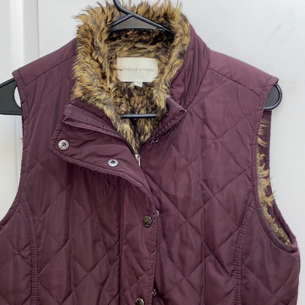 Adrienne Vittadini Burgundy Quilted Utility Vest Faux Fur Lined Snap Zip Medium - Picture 5 of 11